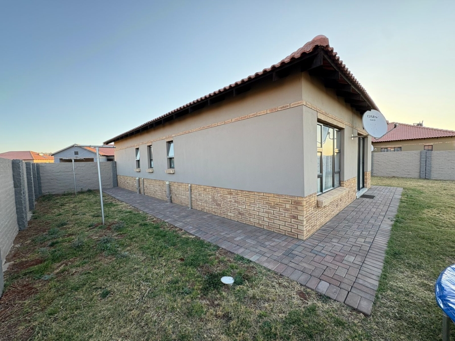 3 Bedroom Property for Sale in Waterkloof East North West